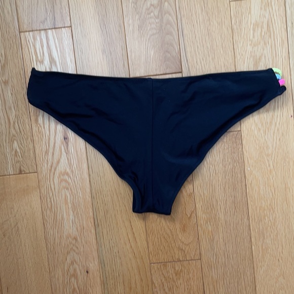 Victoria’s Secret braided sides bikini bottom - Picture 2 of 5